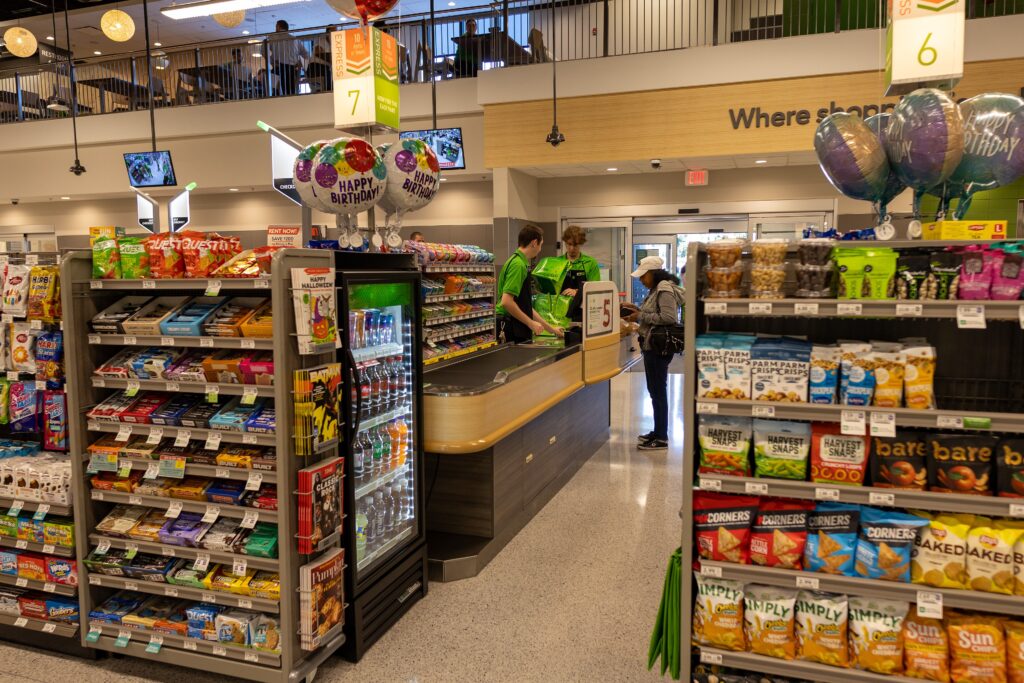 3840px-Publix_express_checkout_aisle