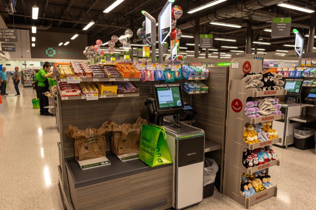 3840px-Publix_self-checkout_aisle