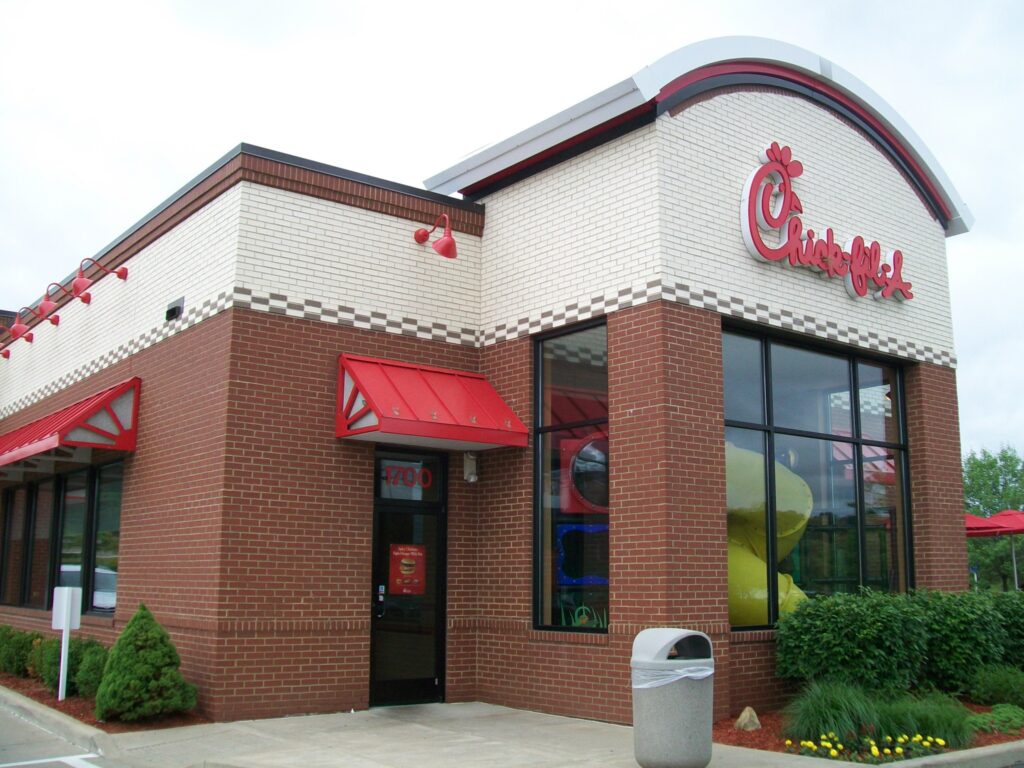 Chick_Fil_A_-_Cranberry_TWP,_PA_-_panoramio